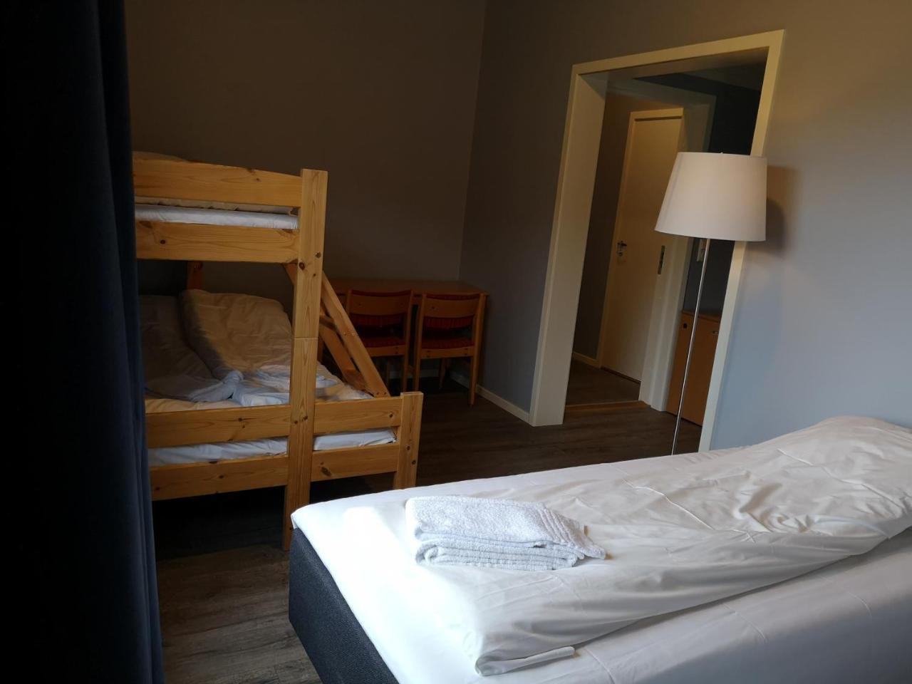 Dombastun Motel Ngoại thất bức ảnh